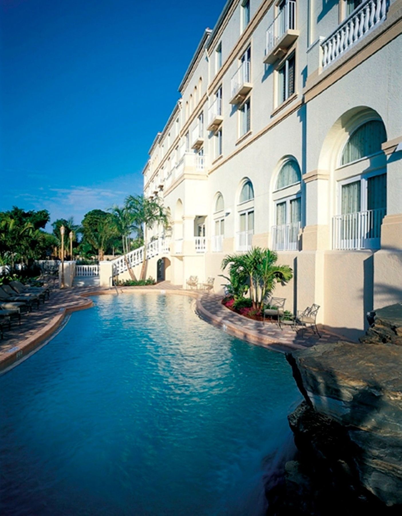 Hilton Naples Hotel Exterior photo