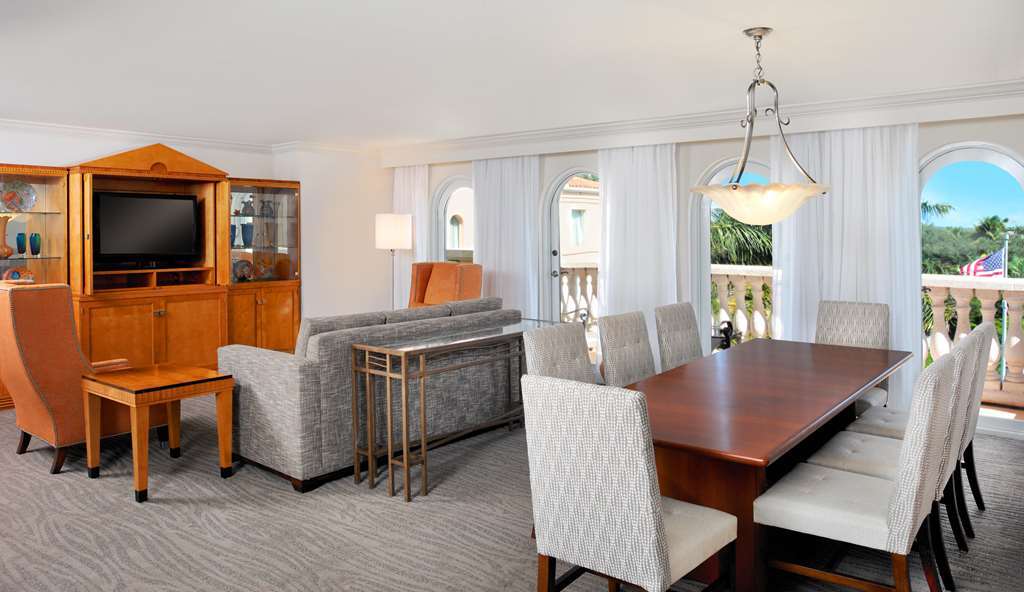 Hilton Naples Hotel Room photo