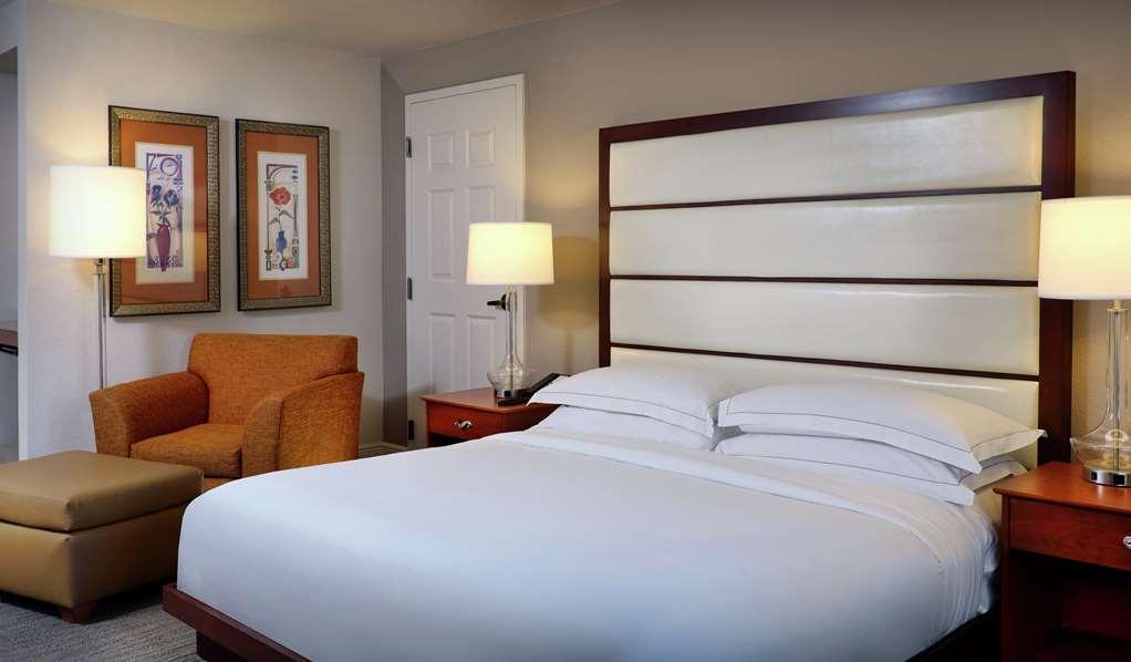 Hilton Naples Hotel Room photo